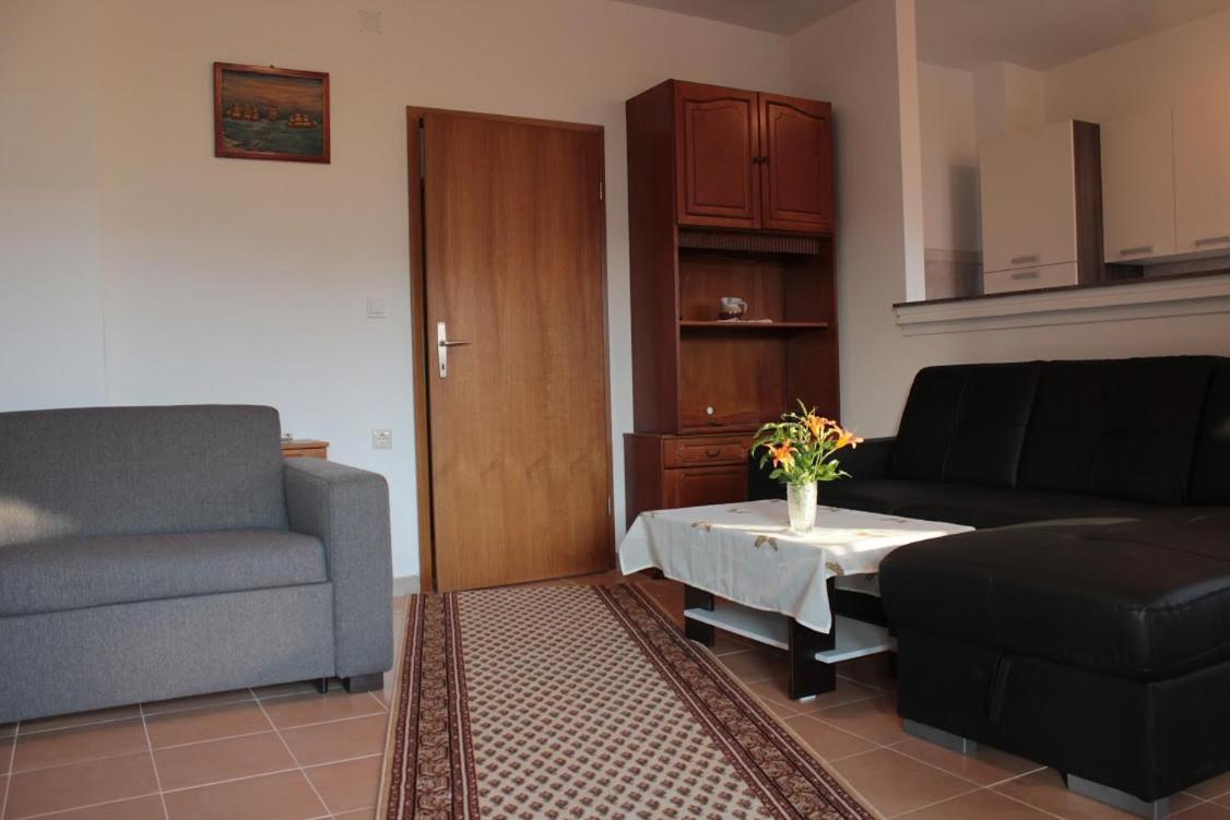 Apartmani Peko พาก ภายนอก รูปภาพ