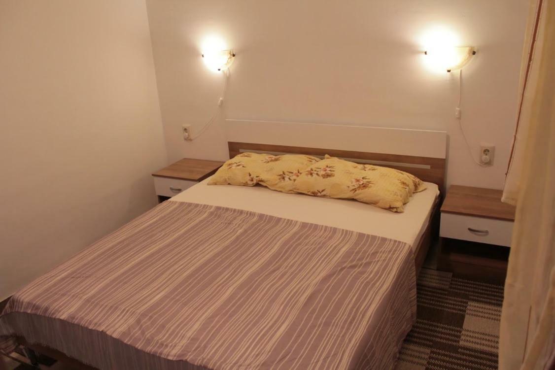 Apartmani Peko พาก ภายนอก รูปภาพ