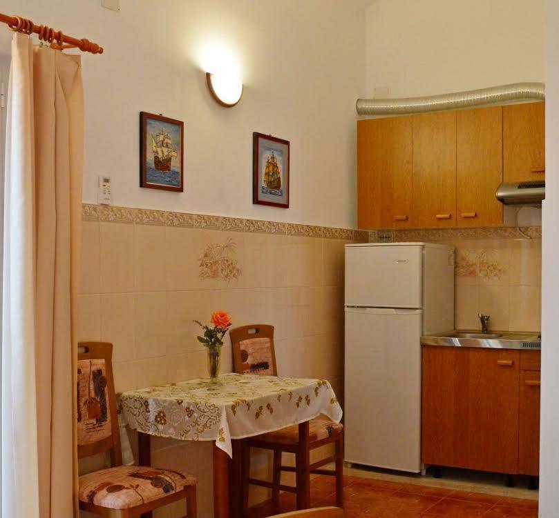 Apartmani Peko พาก ภายนอก รูปภาพ