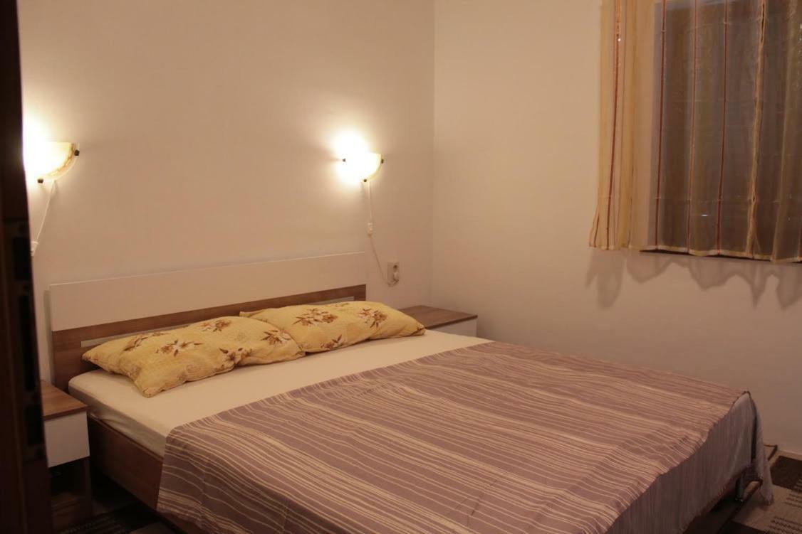 Apartmani Peko พาก ภายนอก รูปภาพ